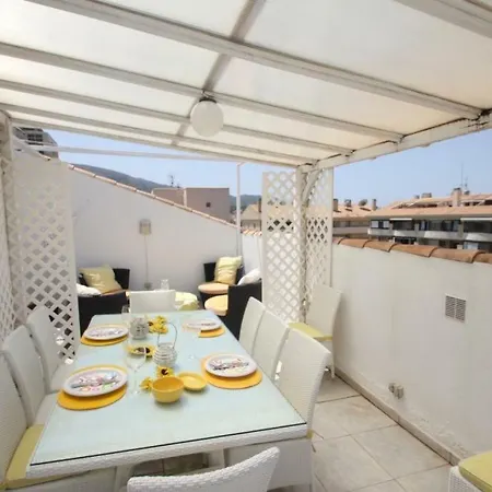 Las Terrazas Atico Spaniahome 公寓